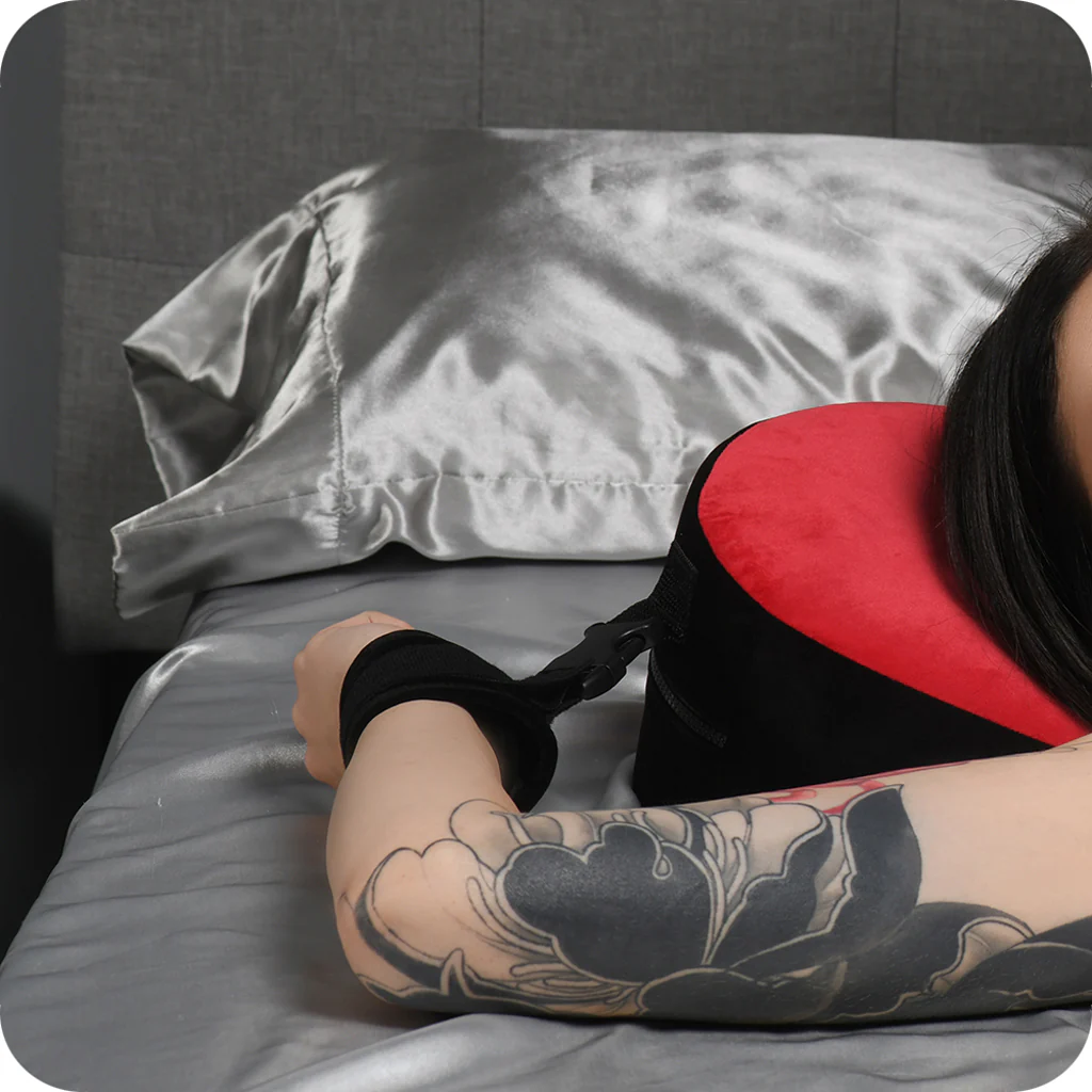 Bedroom Bliss Bondage Love Pillow - Image 4