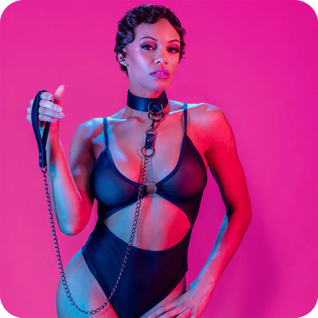 Euphoria Collar With Chain Leash - Image 3