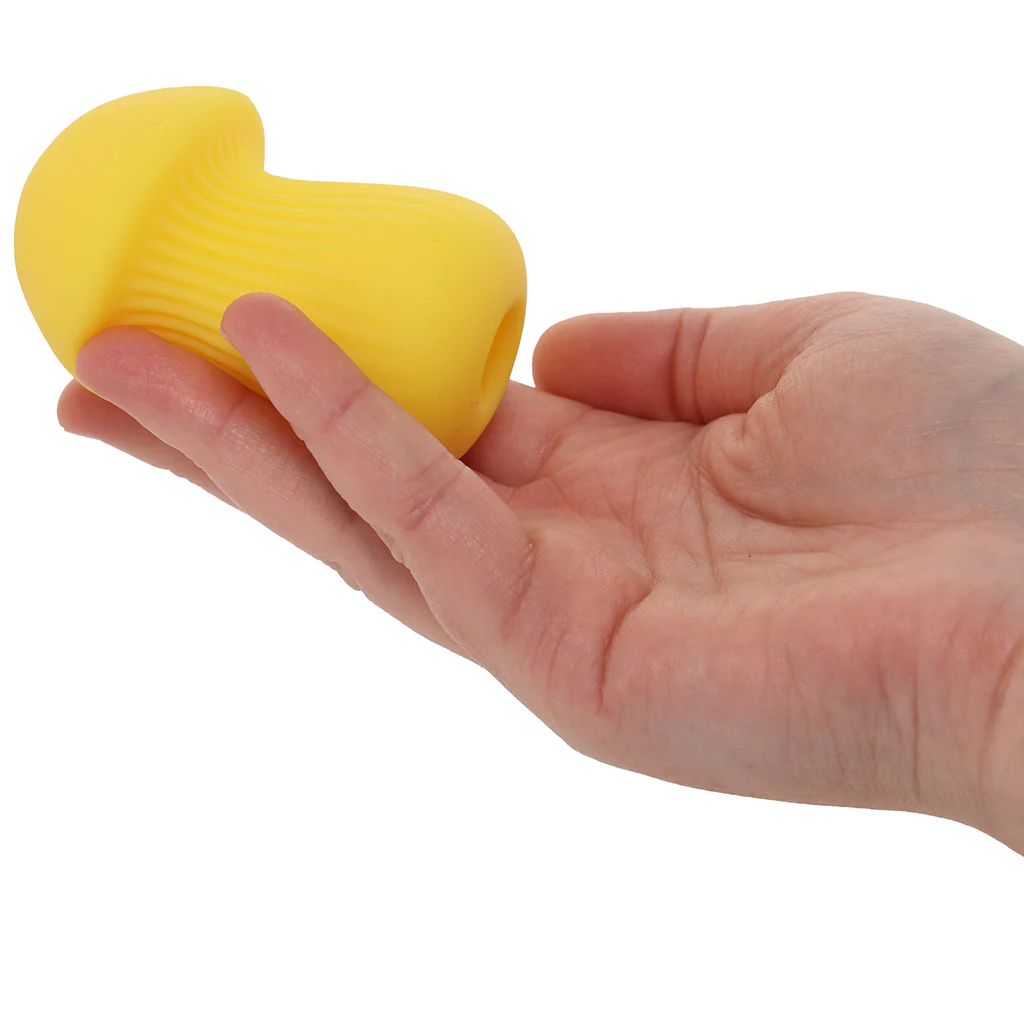 Mochi ULTRASKYN Mini Stroker in Yellow - Image 4