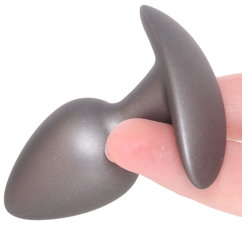 Ouch! Smooth Silicone 2.6 Inch Butt Plug in Gun Metal - Image 4