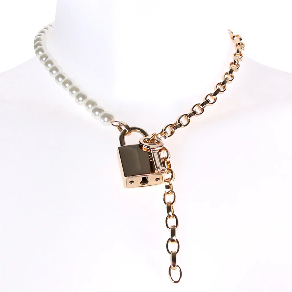 Sex & Mischief Pearl Day Collar